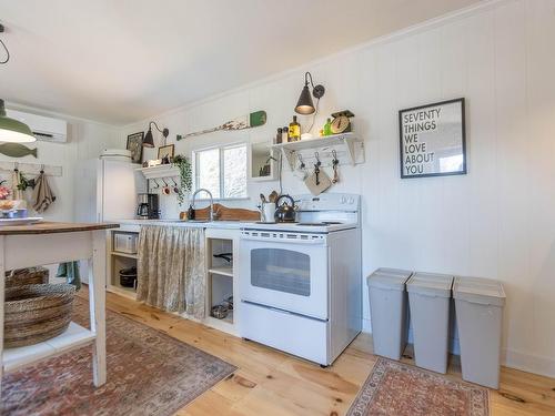 8237 Highway 209, Wards Brook, NS 