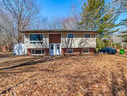 1663 South Bishop Road Coldbrook, NS B4R 1B6