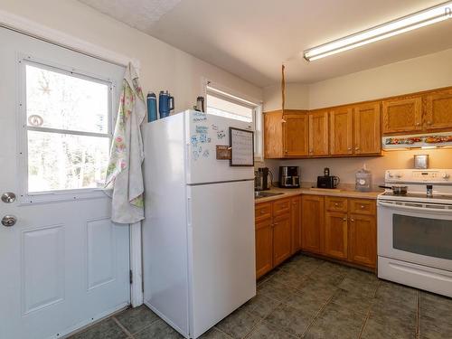 1663 South Bishop Road, Coldbrook, NS 