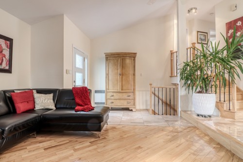 Salon - 271 Rue Brodeur, Repentigny (Repentigny), QC - Indoor Photo Showing Living Room