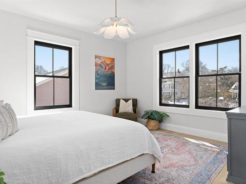 785 Young Avenue, Halifax, NS 