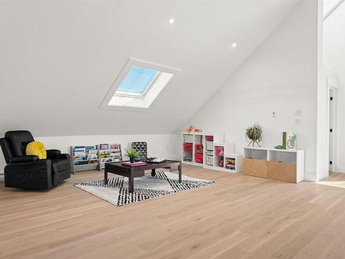 785 Young Avenue, Halifax, NS 