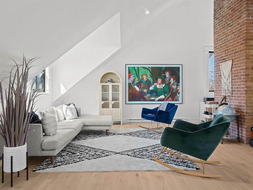 785 Young Avenue, Halifax, NS 