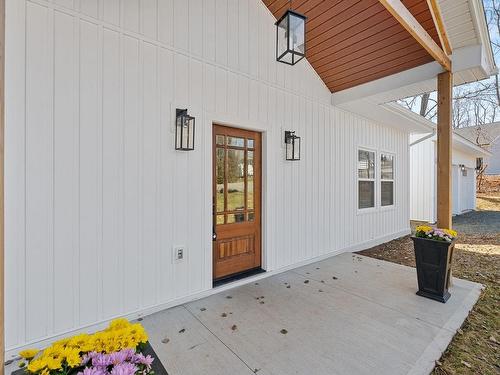 15 Chalet Crescent, Brooklyn, NS 