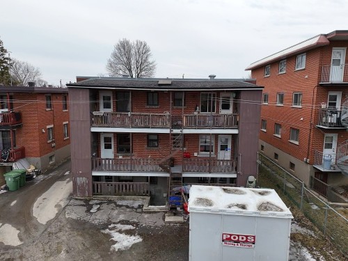 Back of Structure - 11795 Av. Armand-Lavergne, Montréal (Montréal-Nord), QC - Outdoor