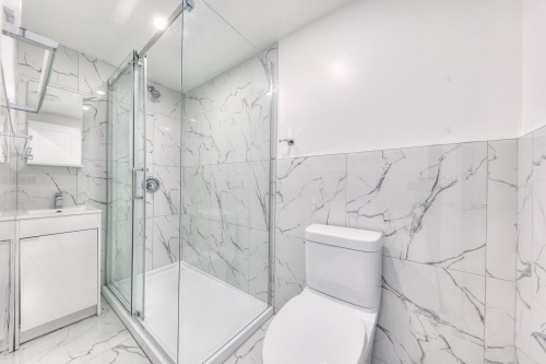 Bathroom - 12-150 18E Avenue, Montréal (Lachine), QC - Indoor Photo Showing Bathroom