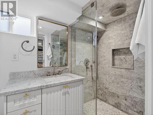 130 Mona Drive, Toronto, ON - Indoor Photo Showing Bathroom