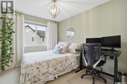 218 105 Lynd Crescent, Saskatoon, SK - Indoor Photo Showing Bedroom