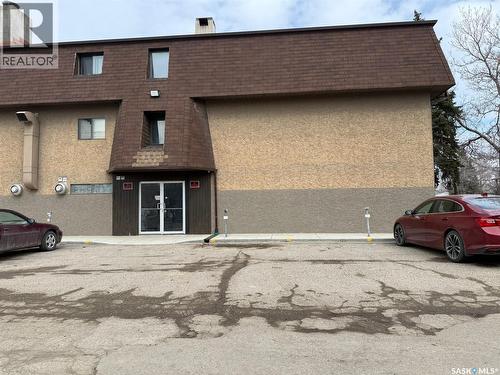 209 15 Barr Street, Regina, SK - Outdoor With Exterior