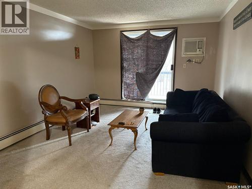 209 15 Barr Street, Regina, SK - Indoor