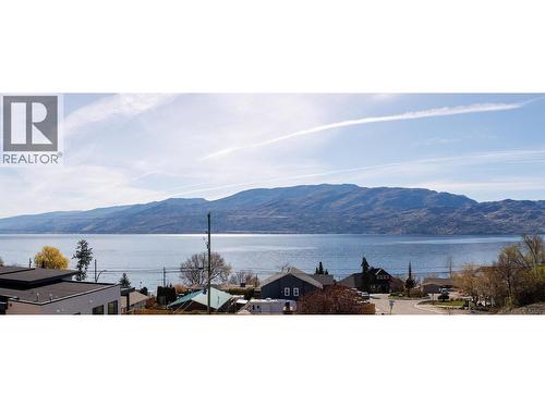 5304 Buchanan Road Unit# 201  Peachland, BC V0H 1X1