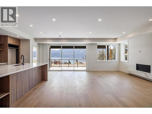 5304 Buchanan Road Unit# 102  Peachland, BC V0H 1X1