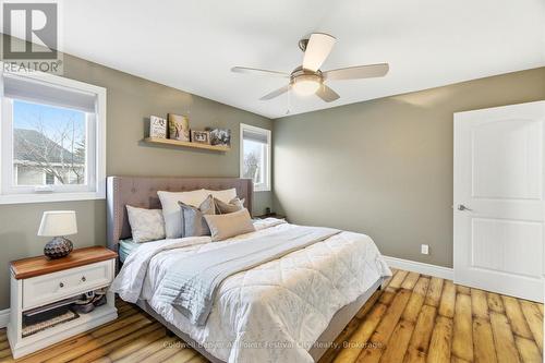 91 Park Street, Goderich (Goderich (Town)), ON - Indoor Photo Showing Bedroom