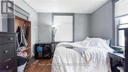 3064 Patrick Street, Howick, ON 