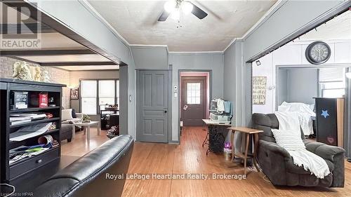 3064 Patrick Street, Howick, ON 