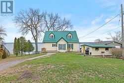 40 IVEY LANE Otonabee-South Monaghan, ON K0L 2G0