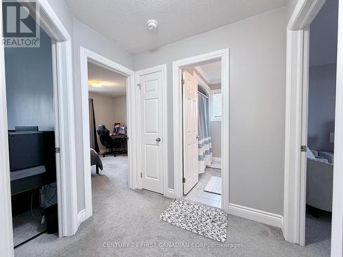 9 Barrett Crescent, St. Thomas, ON - Indoor