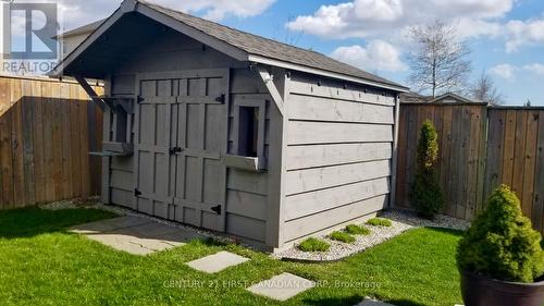 9 Barrett Crescent, St. Thomas, ON - Outdoor With Exterior