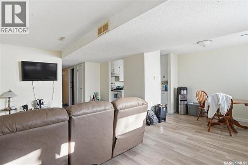 2123 Reynolds Street, Regina, SK - Indoor Photo Showing Other Room