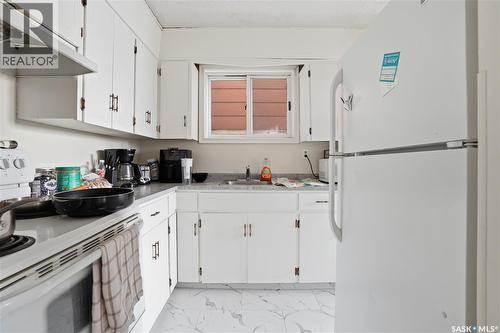 2123 Reynolds Street, Regina, SK - Indoor Photo Showing Kitchen