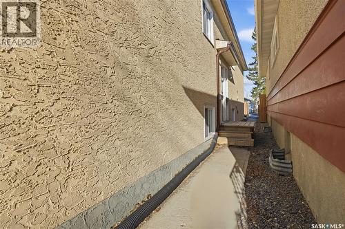2123 Reynolds Street, Regina, SK - Outdoor