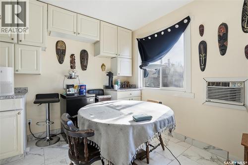 2123 Reynolds Street, Regina, SK - Indoor