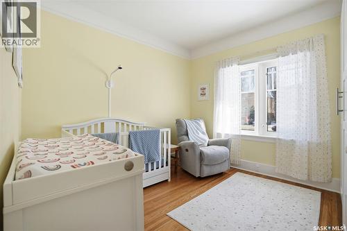 903 6Th Avenue N, Saskatoon, SK - Indoor Photo Showing Bedroom