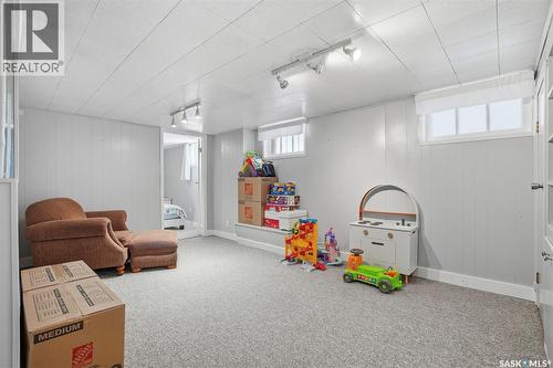 903 6Th Avenue N, Saskatoon, SK - Indoor