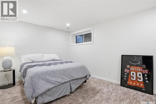 512 7Th Street E, Saskatoon, SK - Indoor Photo Showing Bedroom