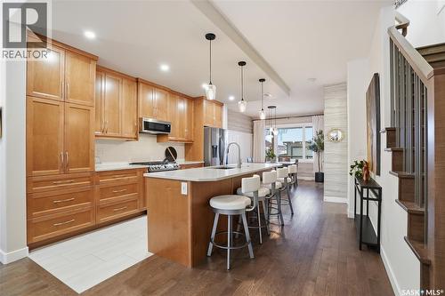 512 7Th Street E, Saskatoon, SK - Indoor Photo Showing Kitchen With Upgraded Kitchen