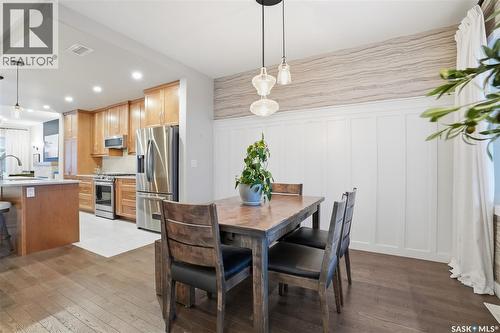 512 7Th Street E, Saskatoon, SK - Indoor Photo Showing Dining Room