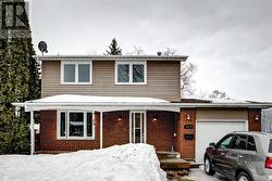 2079 Hebert Street Sudbury, ON P3B 1Z2