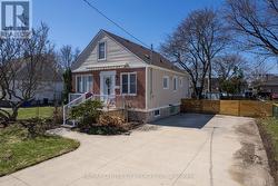 785 STRAND STREET  London East (East G), ON N5Y 1T2