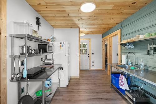 6318 Balsam Road, Wasa, BC - Indoor