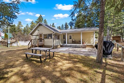 6318 Balsam Road, Wasa, BC - Outdoor With Deck Patio Veranda