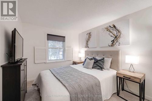 103 Confederation Way, Markham, ON - Indoor Photo Showing Bedroom