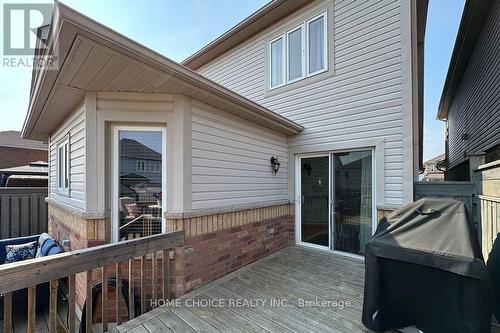 200 Bathgate Crescent, Clarington, ON - Outdoor With Exterior