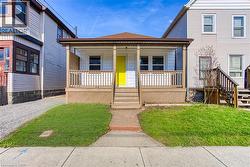 267 ROSSLYN Avenue N  Hamilton, ON L8L 7P9