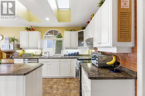 164 Palmerston Street, Goderich (Goderich (Town)), ON - Indoor Photo Showing Kitchen With Double Sink
