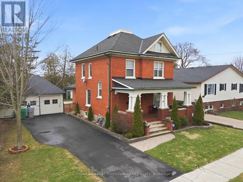 164 Palmerston Street, Goderich (Goderich (Town)), ON - Outdoor With Facade