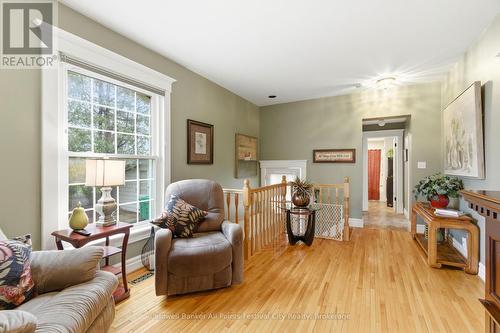 164 Palmerston Street, Goderich (Goderich (Town)), ON - Indoor Photo Showing Living Room