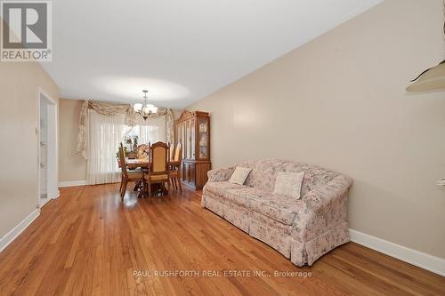 Living/Dining Room - 1176 Dorchester Avenue, Ottawa, ON - Indoor