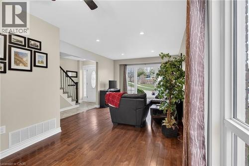 106 Hahn Avenue, Cambridge, ON - Indoor
