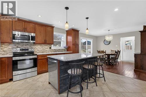 106 Hahn Avenue, Cambridge, ON - Indoor Photo Showing Kitchen With Upgraded Kitchen