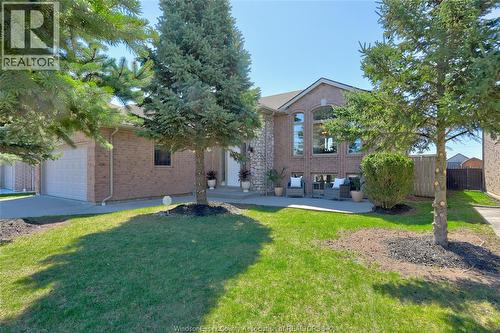 861 SOUTHWOOD DRIVE  Lakeshore, ON N8L 1G1