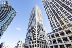 2709 - 30 ELM DRIVE Mississauga, ON L5B 0N6