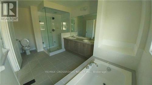 27 Collier Crescent, Markham, ON - Indoor Photo Showing Bathroom