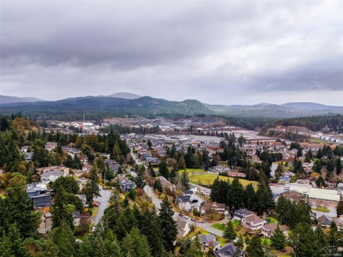 905 Gade Rd, Langford, BC 