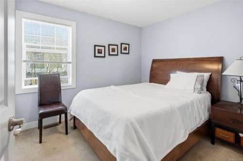 23 Pilot St, Victoria, BC - Indoor Photo Showing Bedroom