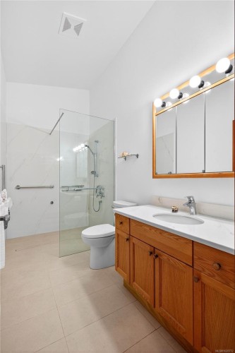 14-133 Corbett Rd, Salt Spring, BC 